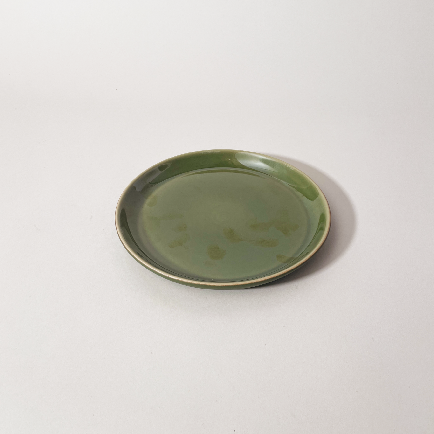 Gharyan Small Stoneware Plate, Green
