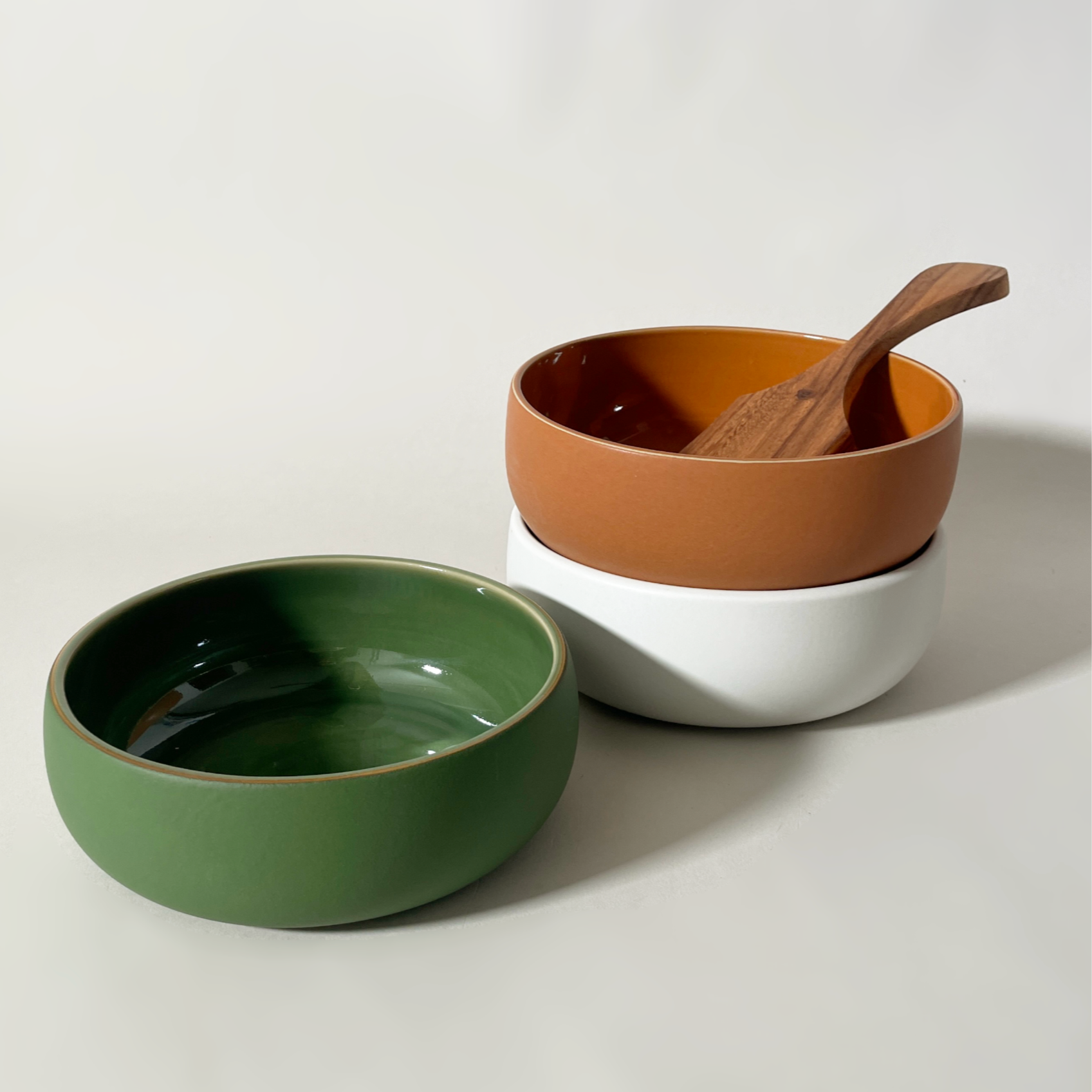 Gharyan_Stoneware_High_Serving_Bowl_Group