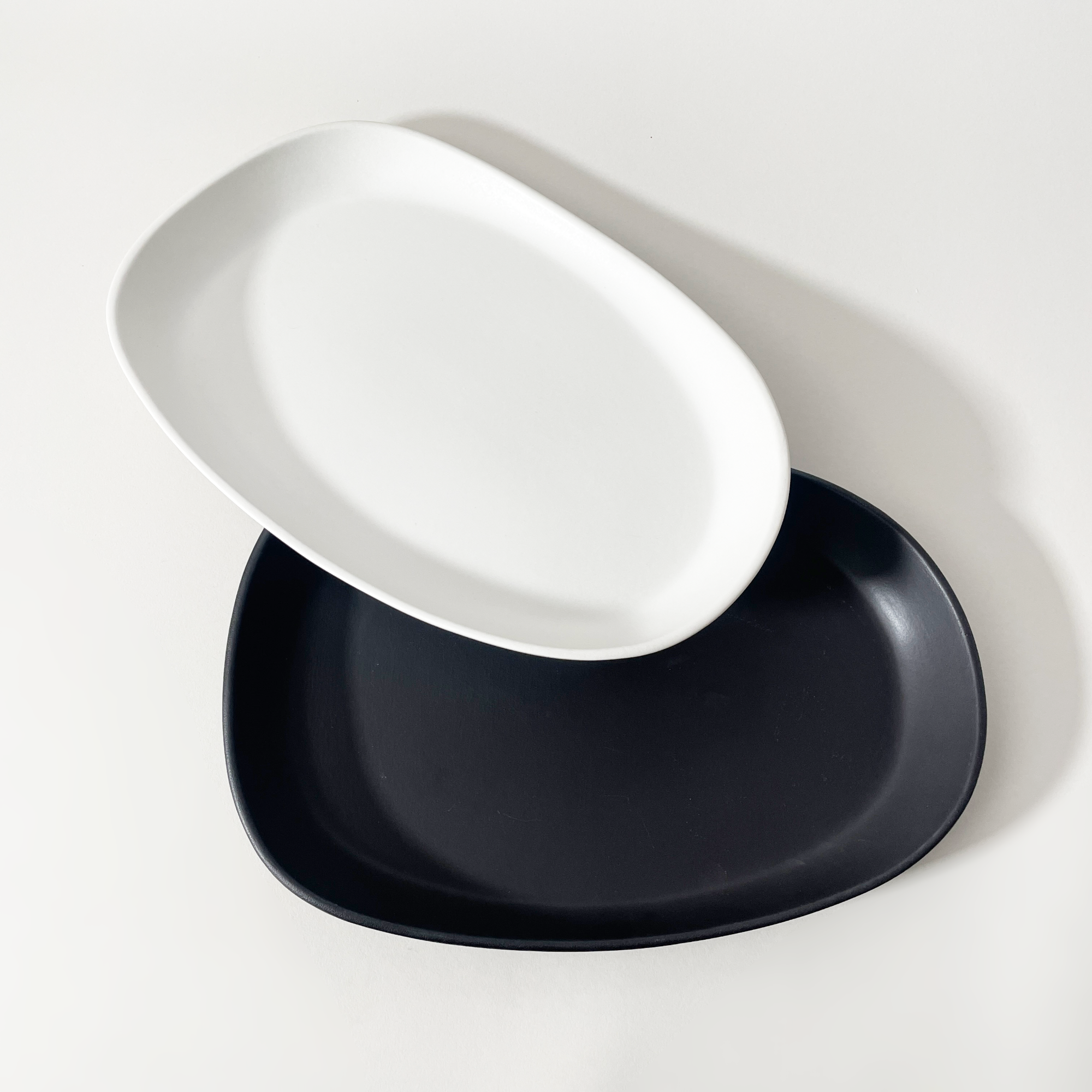 Gharyan_Stoneware_Small_Serving_Platter_Group