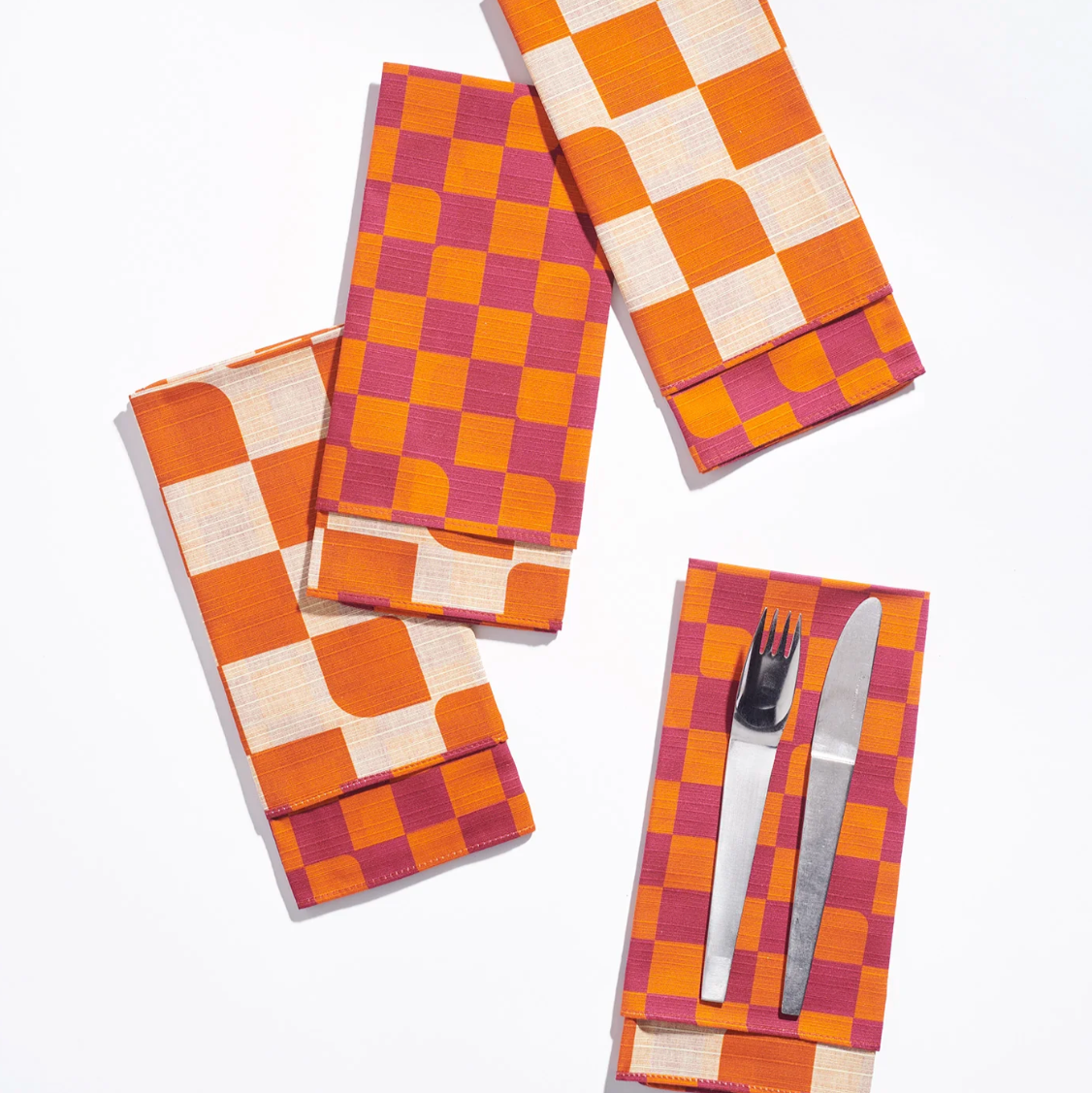 Tortuga Forma Double-Sided Dinner Napkin Set, Checker Sunrise - 100% Cotton Shantung, 18.9" x 18.9"