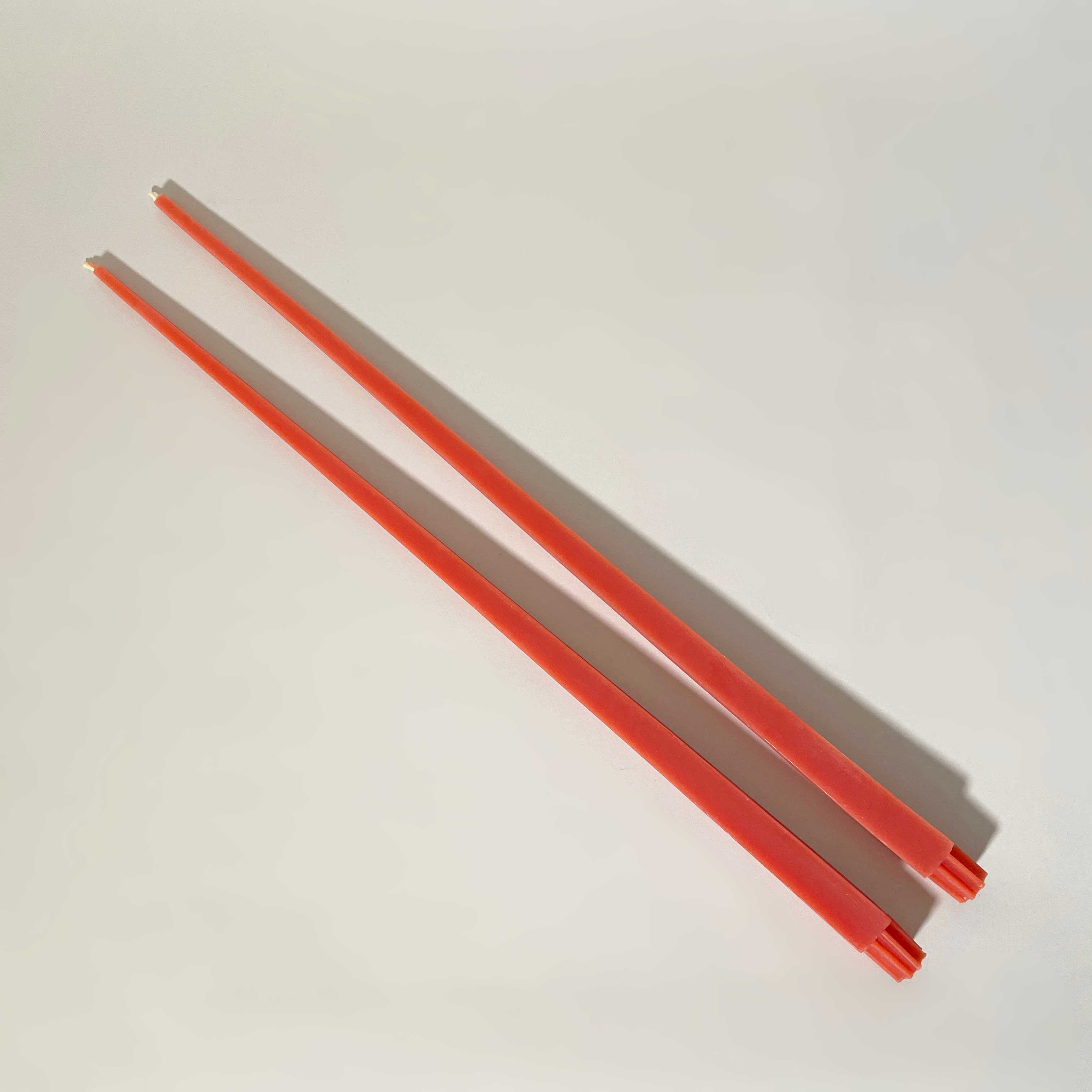 20" Beeswax Taper Candles, Set of 2