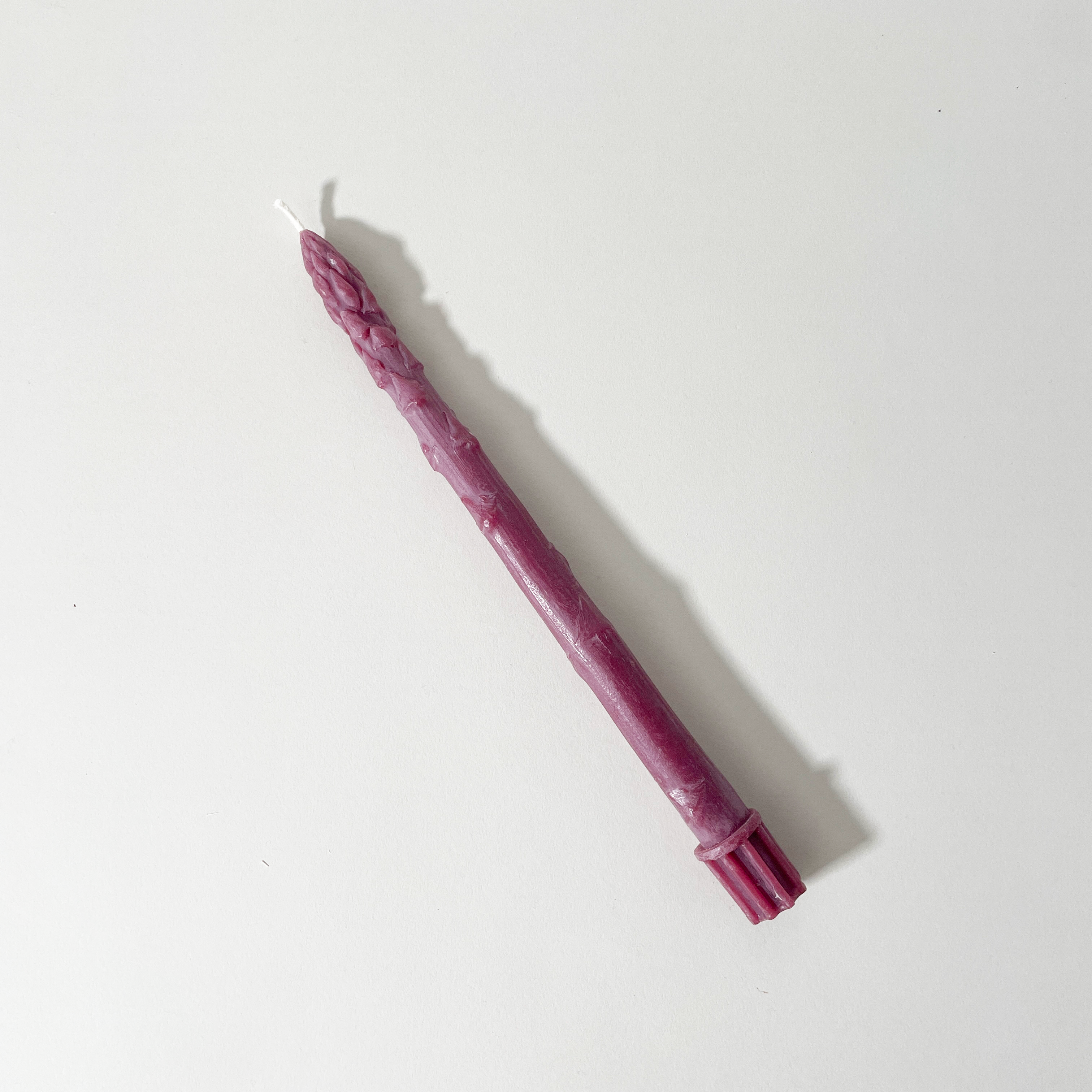Artifaqt Beeswax Taper Candle