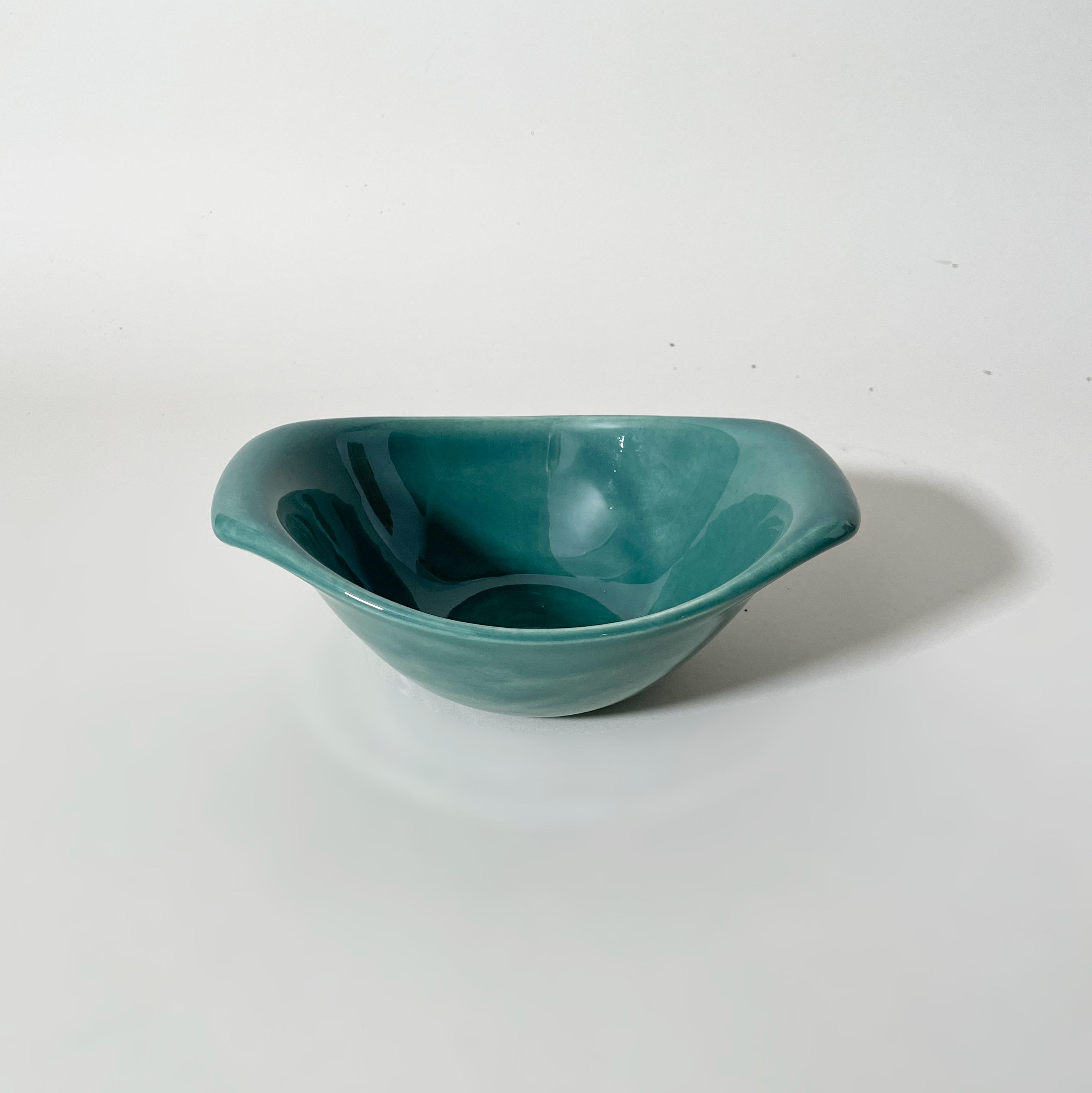 "American Modern" Double Lug Bowl