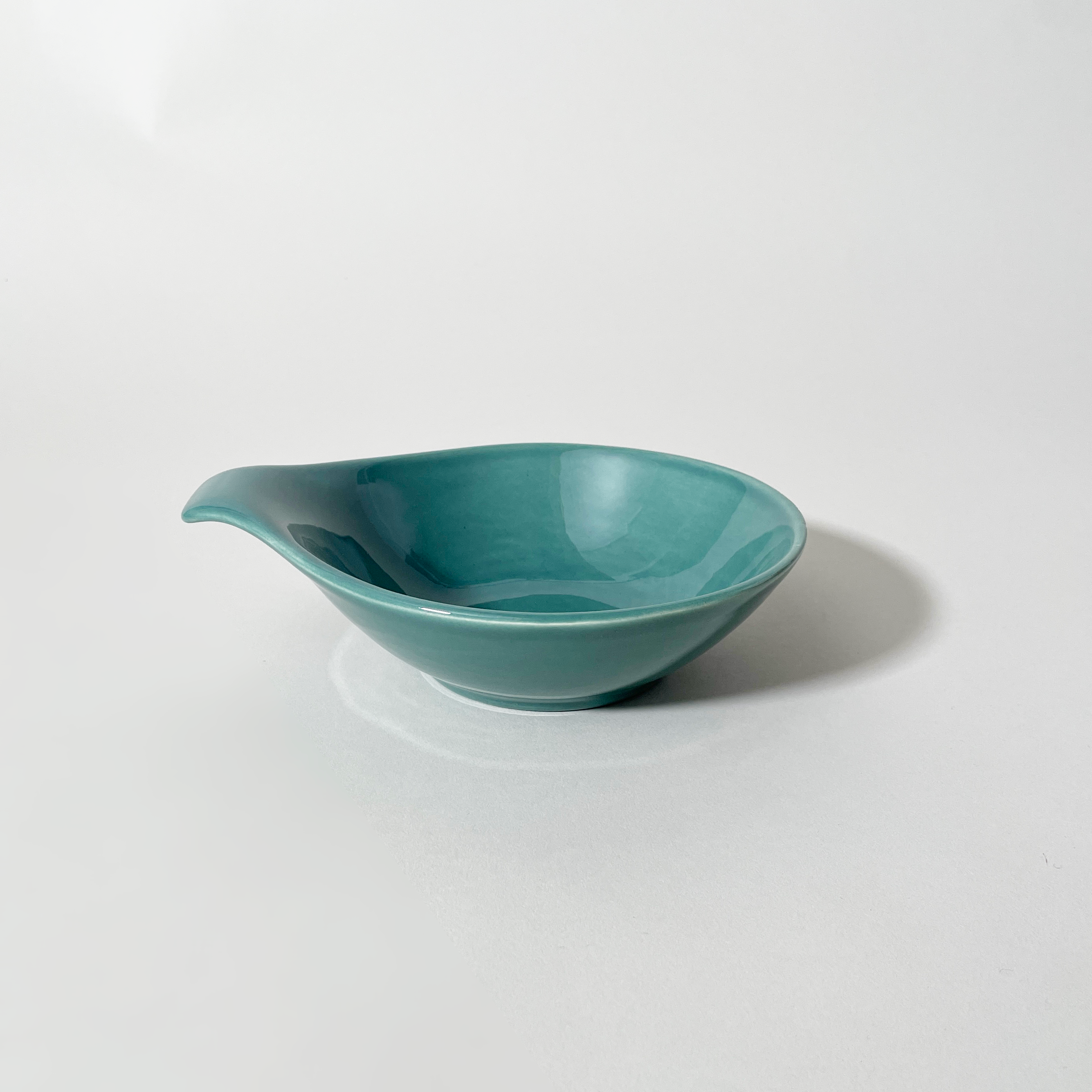 "American Modern" Lug Bowl