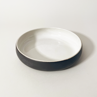 Gharyan_Stoneware_Dinner_Bowl_Black_White