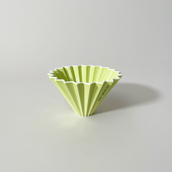 LOIS The Store Origami Porcelain Coffee Dripper, Green