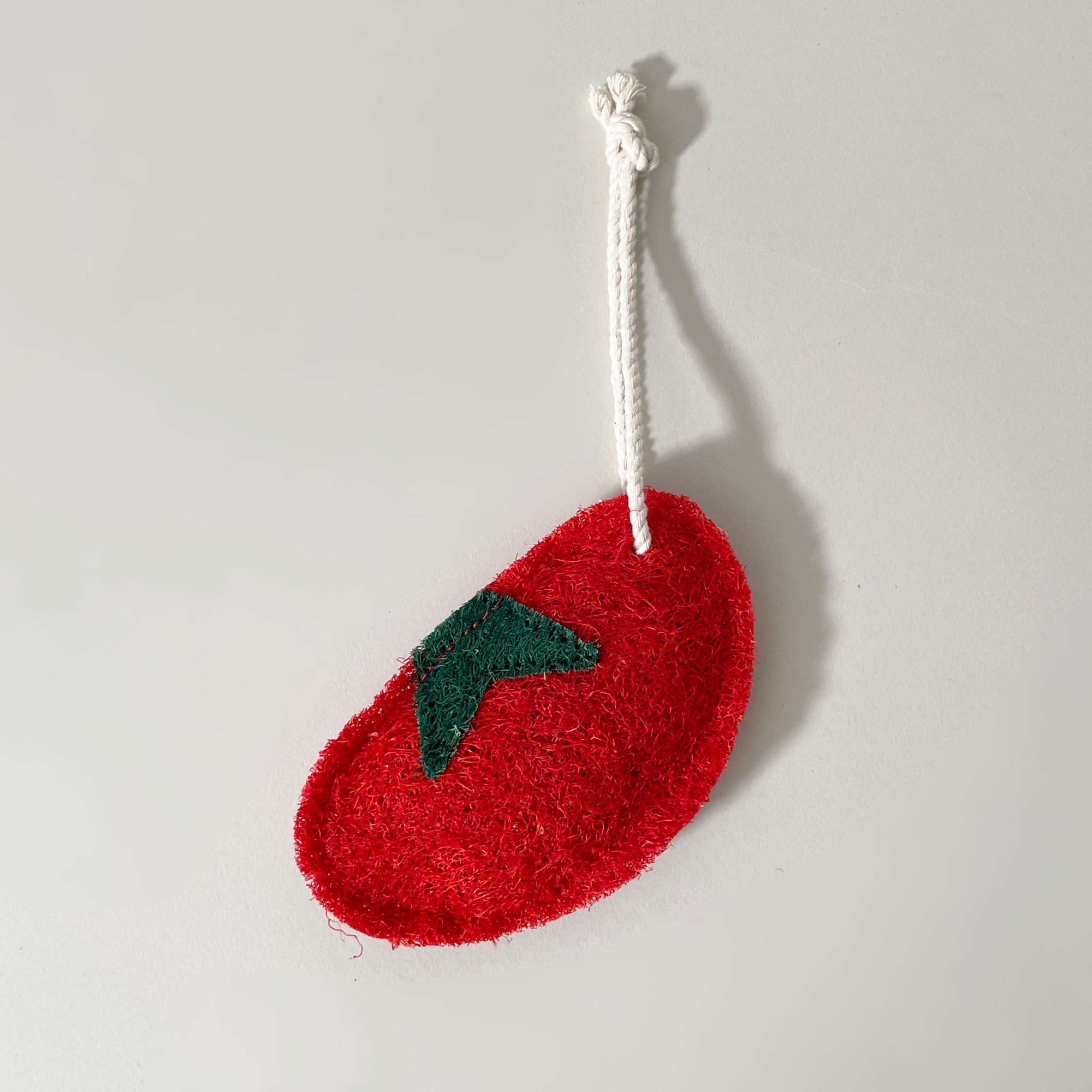 Tomato-Shaped Biodegradable Loofah Sponge – Eco-Friendly Scrubber