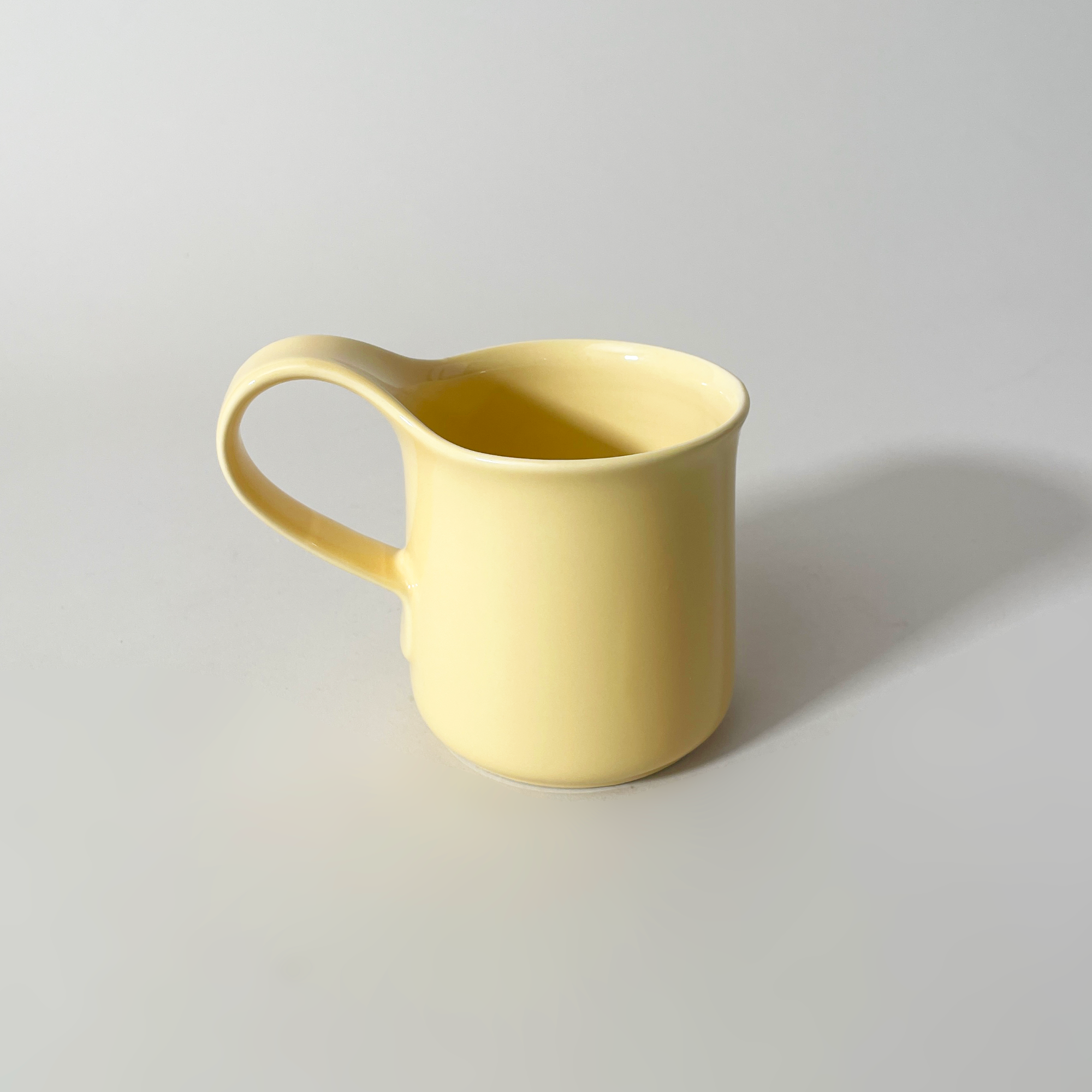 ZERO JAPAN Ceramic Mug, Butter, 10oz – Japanese Handmade Drinkware