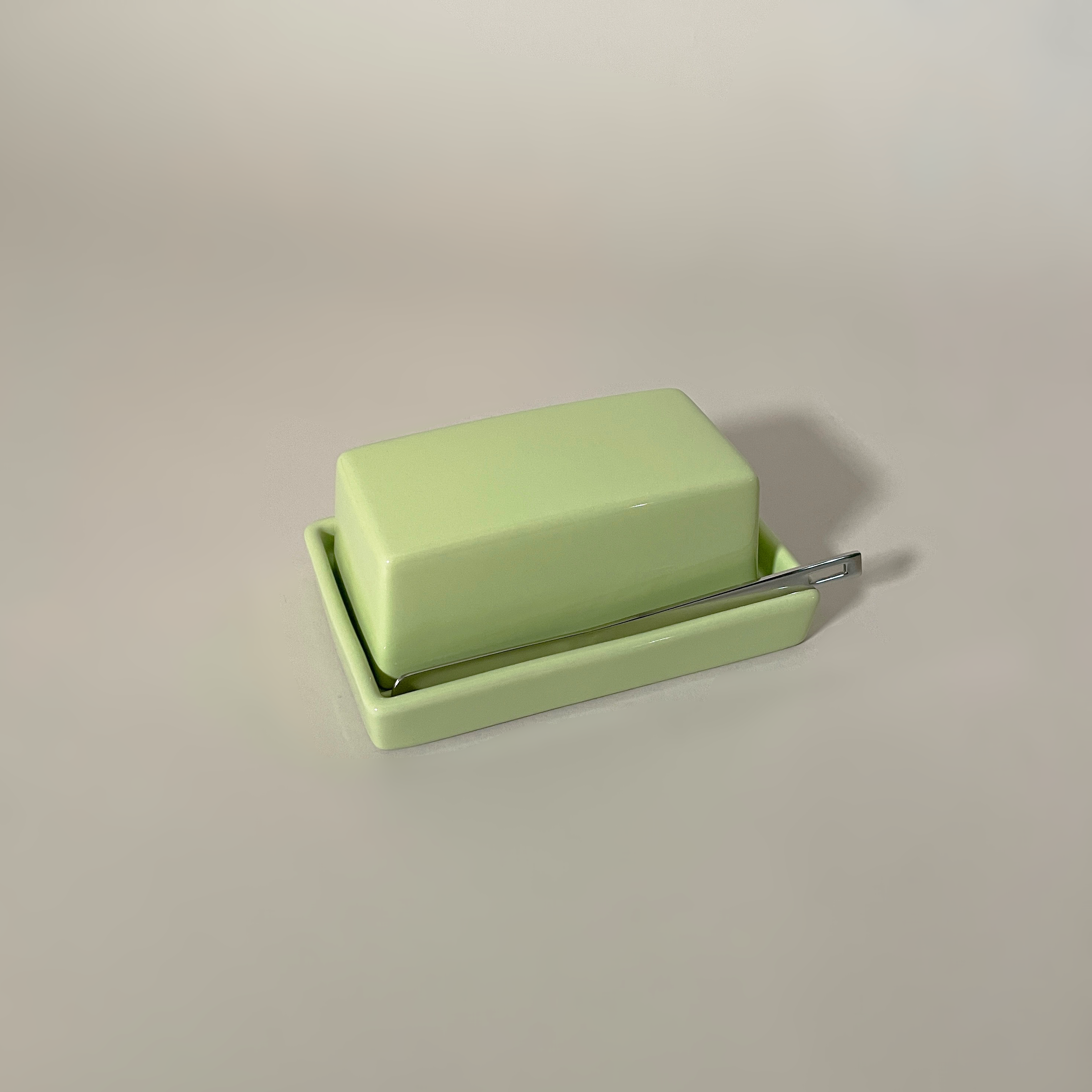 Lidded Ceramic Butter Dish With Knife, Kiwi